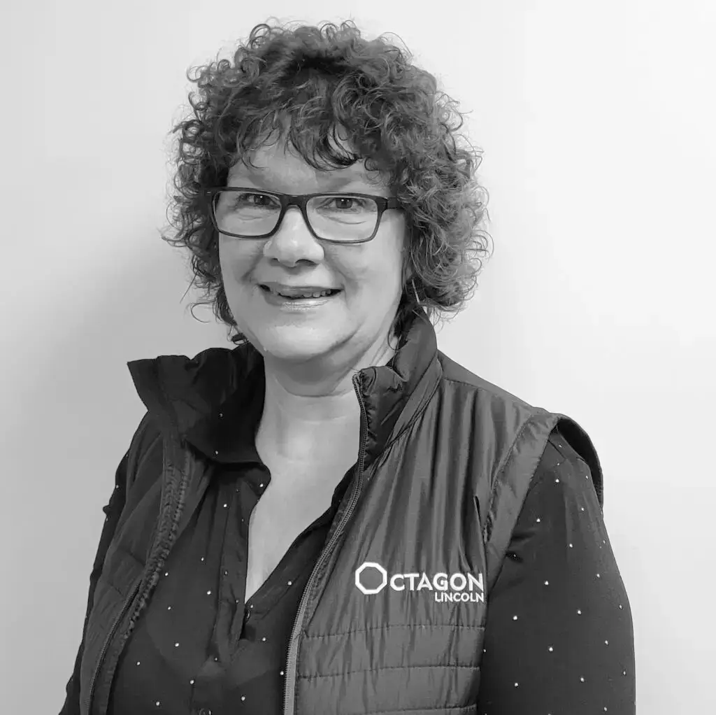 Misty- Clothing Manager